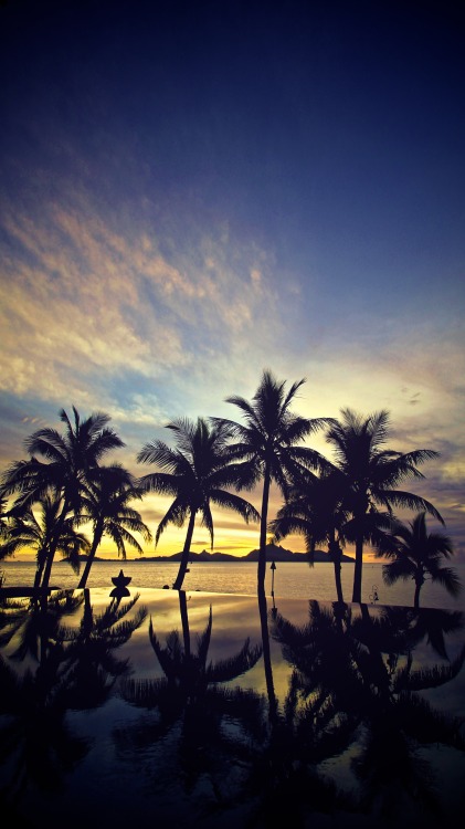 travelingcolors: Tokoriki Island | Fiji (by Paul D’Ambra)