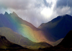 brutalgeneration:  Iceland: Rainbow Volcano