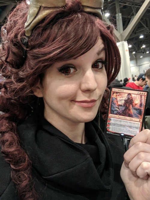 tappytoeclaws:Selfie collection of the four cosplays from GP Vegas. If you have any pictures you too