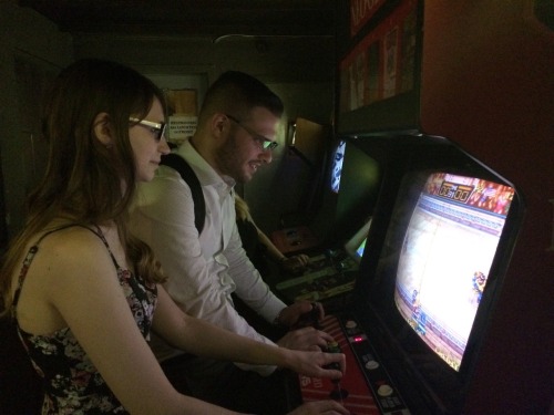 First arcade game as husband and wife… WINDJAMMERS at Barcade in Brooklyn!