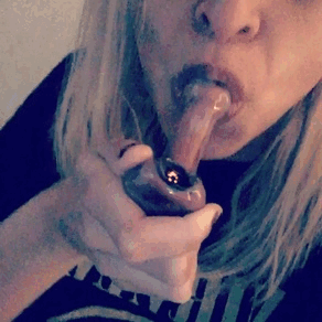 frankisabunny: Early morning  instagram: blondehighheeledfeminist