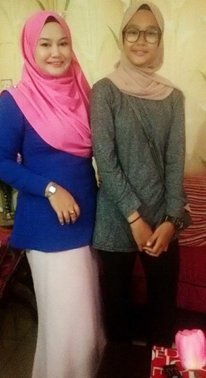 huby-nakal-71: skandalmilf: Milf Suhanah Bahrom Dpt main best pmpuan ni No dia Ada x