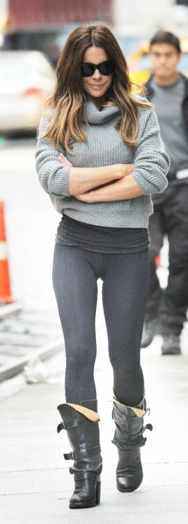 Kate Beckinsale looking amazing in leggings, boots and a sweater. This legs, that ass, the total pac