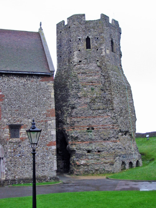 Roman lighthouse at Dover Castle (Kent, England).Portus Dubris, also known as Dubrae, was a Roman po