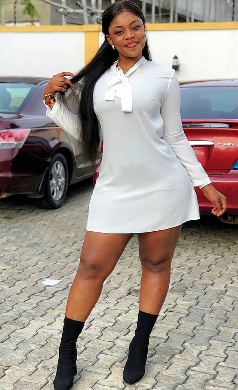 kingjazziedad:  DeliciouslySexy. Curvy. BootiDelicious. Gorgeous Mamitas. Made in