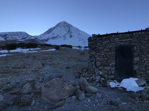 Tilly Jane Trail to Cooper SpurMt. Hood, Oregon, November 2018The last hike of 2018. I took Andreas 