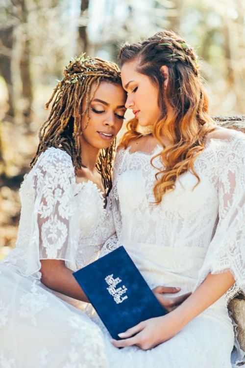 thesadnessrabbit:lilbittydragon:girls-can-get-married:Nimue and Morgan Le Fay https://offbeatbride.c