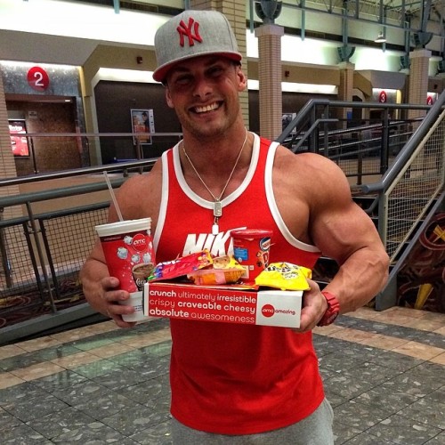 drwannabe:  Joey Sergo eating clean