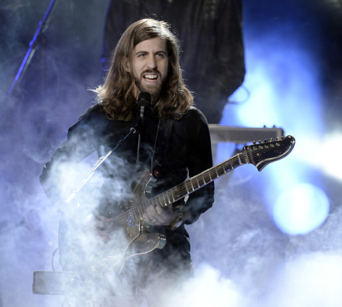 Name: Wayne Sermon Band: Imagine Dragons Instrument: Guitar Genre:  Alternative Rock http://www.im