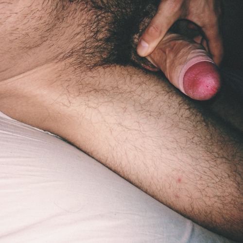 likeanoldgame: | 4.32 Horny, wake up &amp; cie | cumandforeskinlover.tumblr.com