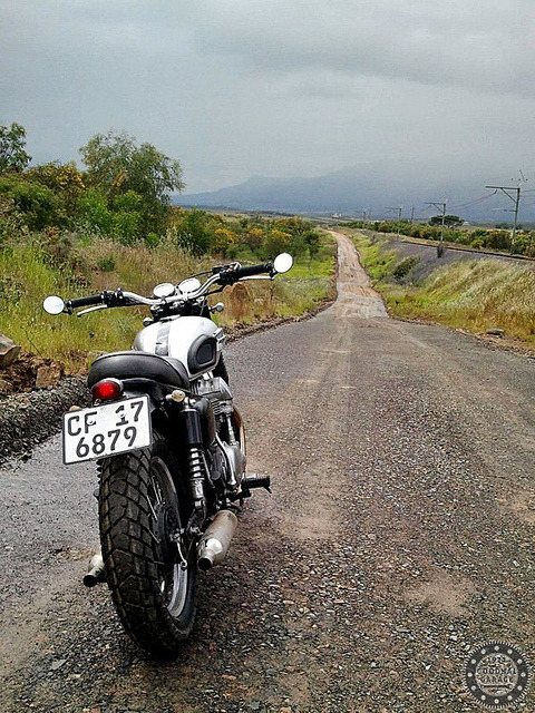 goodhalgarage:  tumblr_mbu389rY851qitenoo1_1280[4] on Flickr. Via Flickr: The Open Roadgoodhal.blogspot.com/2013/01/moto-photo-028.html 