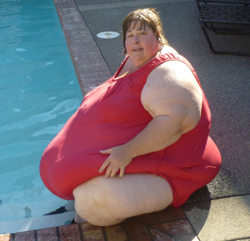 djcibao:  ssbbw jiggly(aka lori)#thanks supersizedbombshells.com