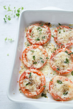 beautifulpicturesofhealthyfood:  Parmesan Baked Tomatoes – Simple, Healthy and Scrumptious…RECIPE