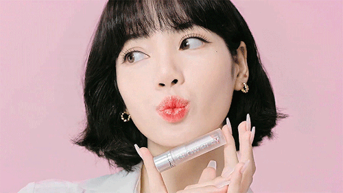 LETS GLOW PLAY! | MAC | Lalisa Manoban