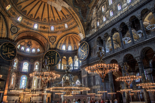 renaissance-art:Hagia Sophia c. 537, Istanbul