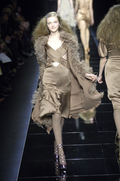 vladallena:Sonia Rykiel Fall/Winter 2006 | Vlada Roslyakova