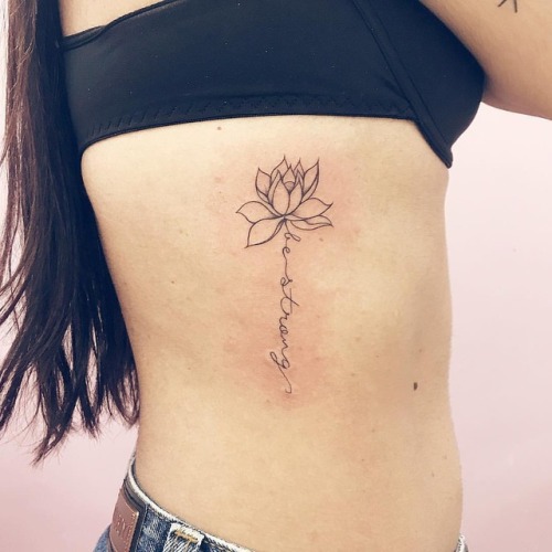 43 Gorgeous Flower Tattoos  Designs You Need in 2021  Glamour