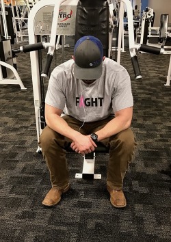 hey-shoes:  jtl4:  Fuck cancer  I was going to say “tell me you did leg day with that?” But it doesn’t look that way  No but I have done it lol. The way people look at you&hellip; until you start repping their max 😈