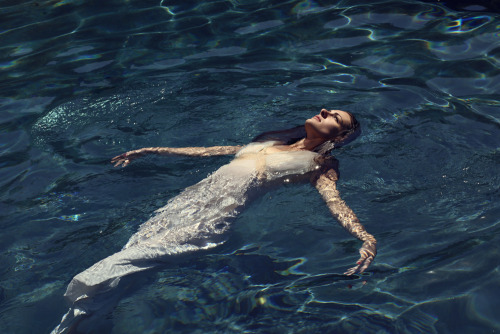 Float away with me
