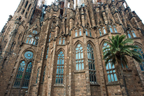 odditiesoflife:Sagrada Família With its unparalleled Gothic architecture, Sagrada Família is the mos