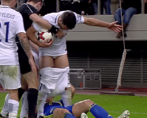 thesexysideofmalessports:  Sokratis Papastathopoulos 