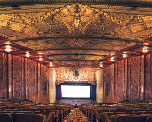 divine-thrills:Brooklyn-based Franck Bohbot photographs classic cinemas from the Golden Age. “Refl