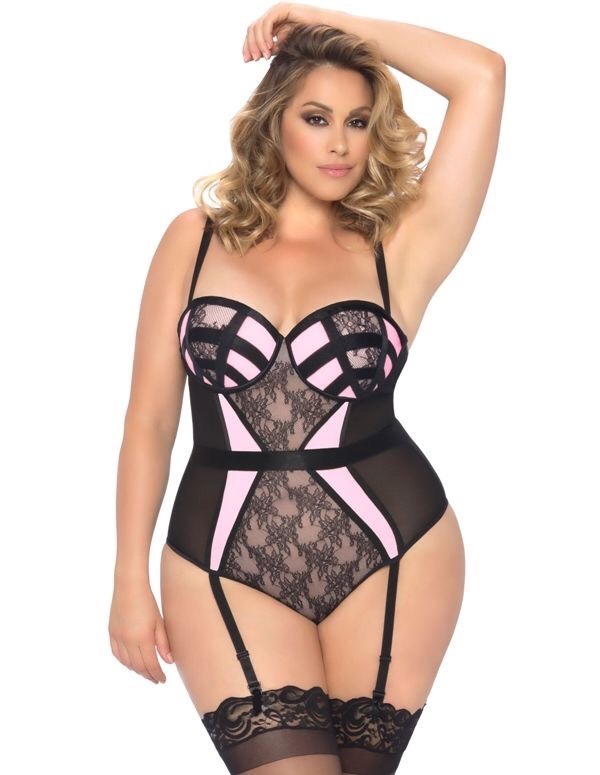 thesecretsoflingerie:  Lovers Lane