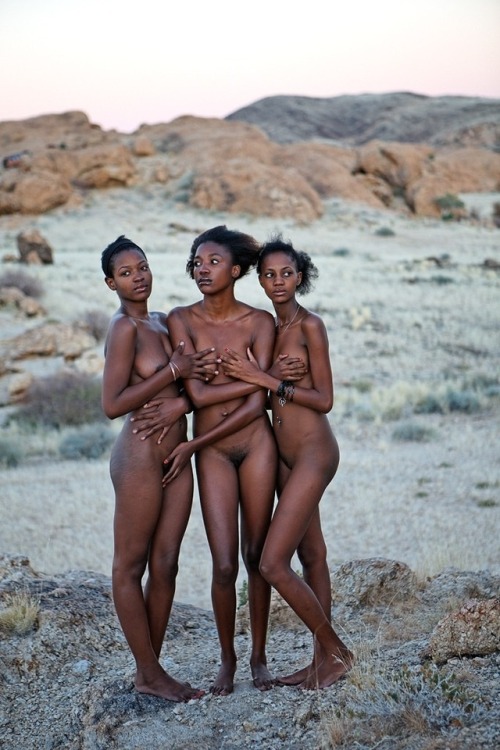 theblacknudist: Three.