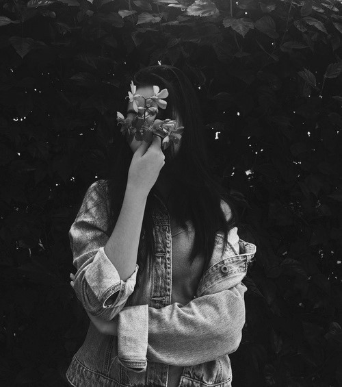 DARK PARADISE 🌙:.