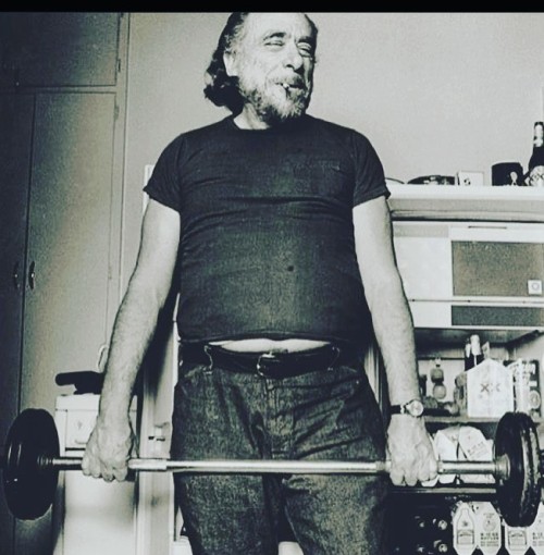 Me. #charlesbukowski #lifting #favorieauthor www.instagram.com/p/COBxY7DDgvg/?igshid=7u77p0