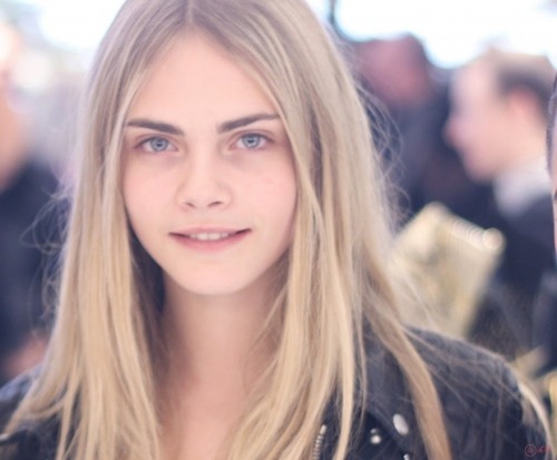 fishingboatproceeds:  Cara Delevingne will play Margo Roth Spiegelman in the Paper