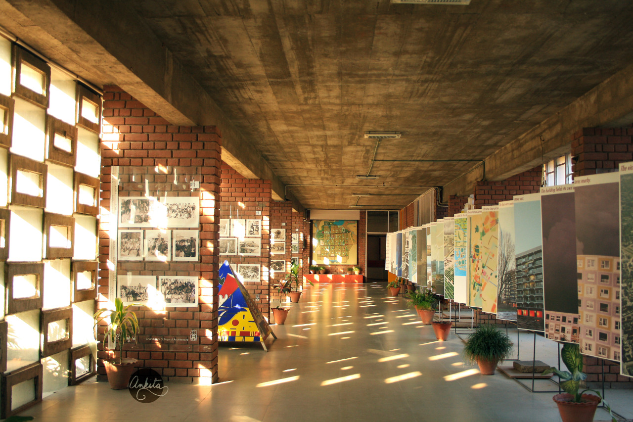 【上品】 BRANCA CIDADE A — Chandigarh | Corbusier Le | 1950-1959 アート・デザイン・音楽