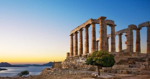 arthistoryfeed:Temple of Poseidon at Cape Sounion, Cape Sounio, #Sounio, #Greece. www.instag