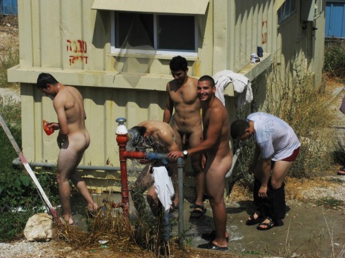 Hot & (Sometimes) Naked Frum Jewish Men