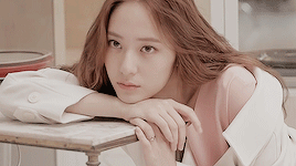 Send Me A Number And I’ll Make You A Gifset 6) Who Is Your Ultimate Bias? By @softnu​