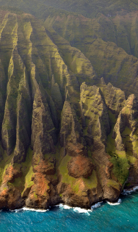 Porn photo drxgonfly:Nā Pali coast by Üllar Pajus