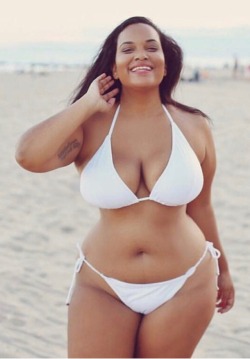 Smgorms:denise Mercedes And Her Fabulous Curves