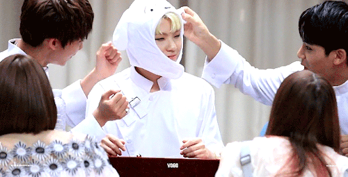 dokyuml: THIS IS SO CUTE