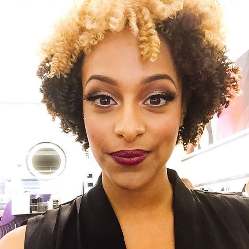 afrodesiacworldwide:  afrodesiacworldwide  songstressaw  