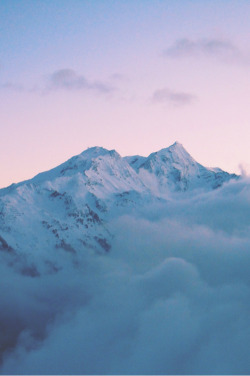 mystic-revelations:  Untitled By marina w.