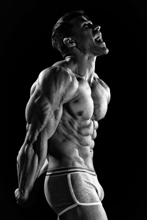 Muscle Men and Strength