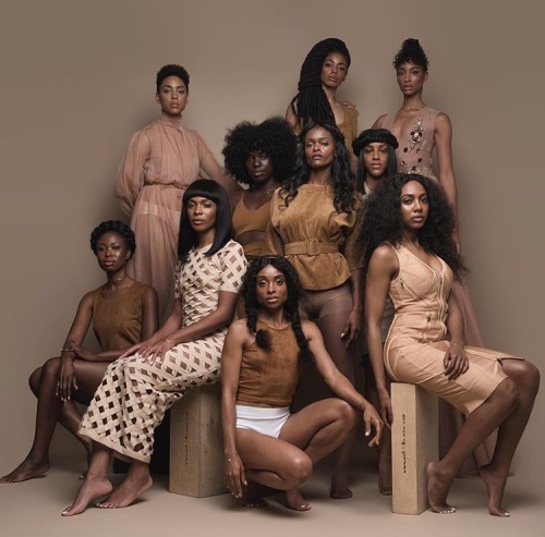 blackmen-supporting-natural-hair: Black women only