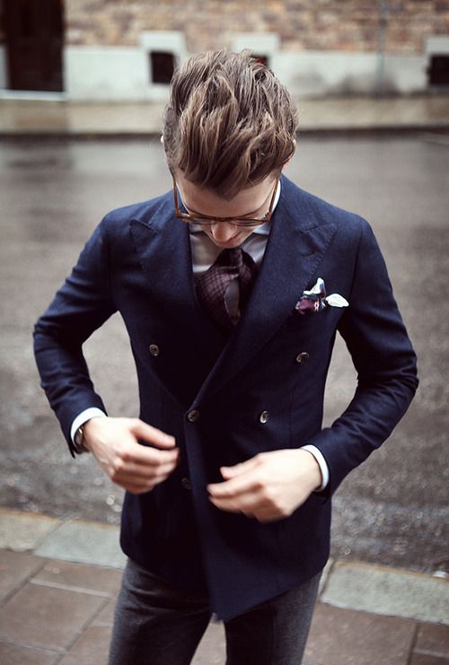 the-suit-men:   Follow The-Suit-Men  for more menswear inspiration.  Like the page on Facebook! 