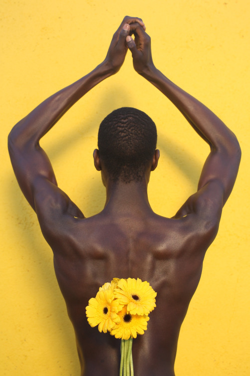 wetheurban: Colorful Expression, Jenny Nguyen  LA-based photographer Jenny Nguyen explores concepts of sexuality, gender, and humanity through the specific usage of color and her many vibrant photographic subjects. Instagram.com/WeTheUrban Keep reading