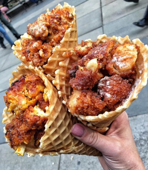food-porn-diary:Fried chicken in waffle cones done three ways: buffalo with blue cheese, cinnamon ma