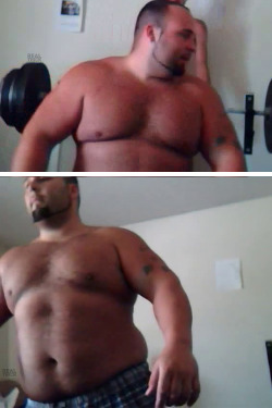 real-thick:  Thick Musclechub Pec Bounce