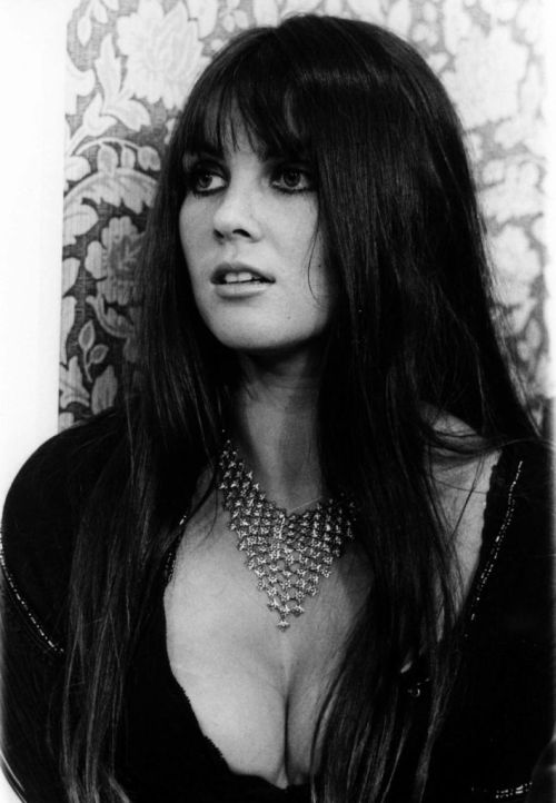 Caroline Munro Nudes &Amp;Amp; Noises  