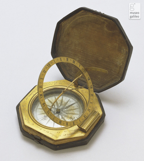 fishstickmonkey: Equinoctial dial Maker: Thomas Haye Place: Paris Date: ca. 1705 Materials: brass; c