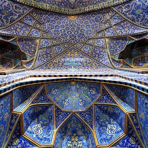 ghasedakk:  Persian architecture tile work