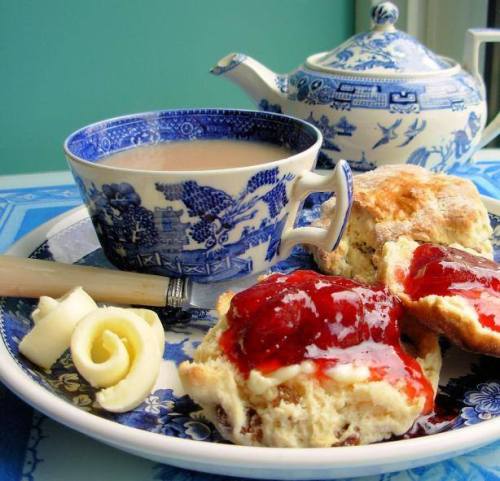 thequeensenglish:An age-old question: Clotted Cream first, (Devon Cream tea), or jam first (Cornish 